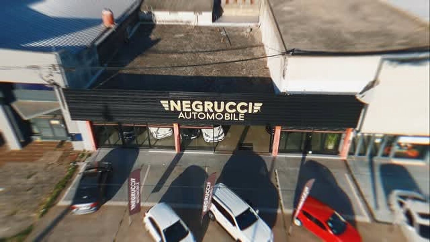 Vista aérea del local de Negrucci Automobile